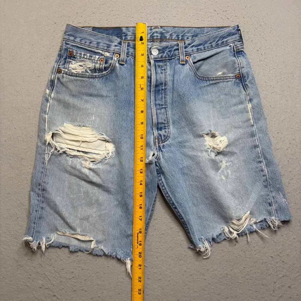 Levi's 501 Denim Shorts Mens 34 Light Wash Vintage 90s Distressed Cut Off USA